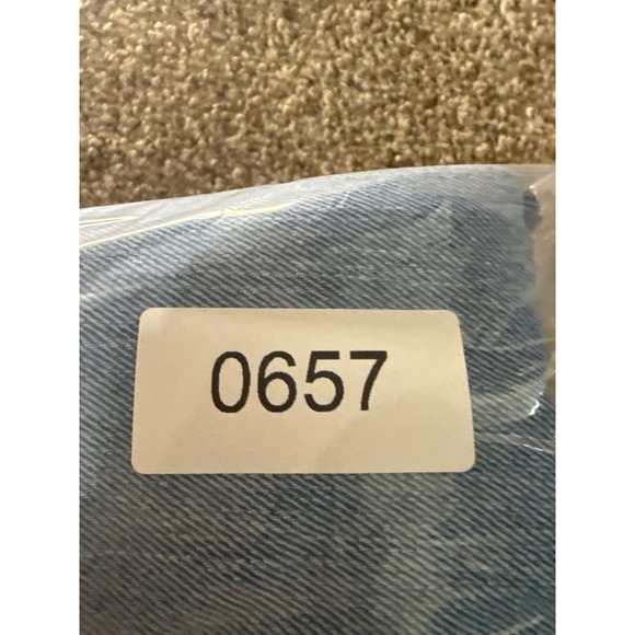 American Eagle Women's Jeans Baggy Jean Size 8 Distressed High Rise Light Wash - Picture 11 of 11